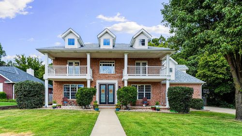 1402 Barberry Ln, Bentonville, AR, 72712-8419 | Card Image