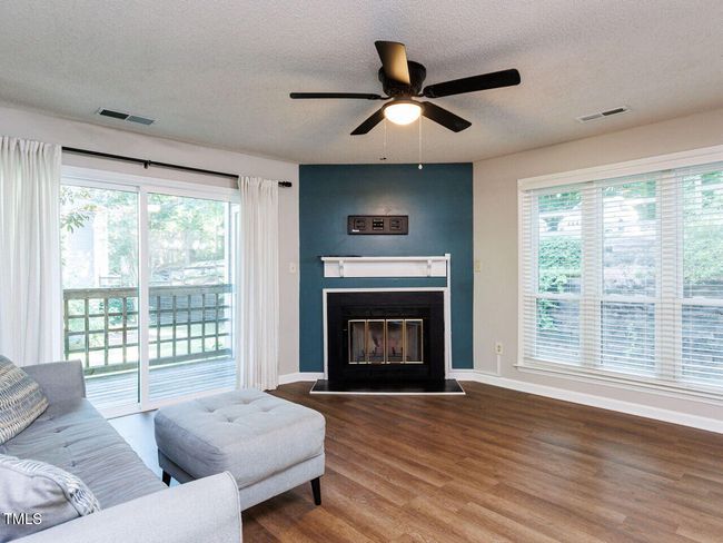 008-1280x960-living-room | Image 8