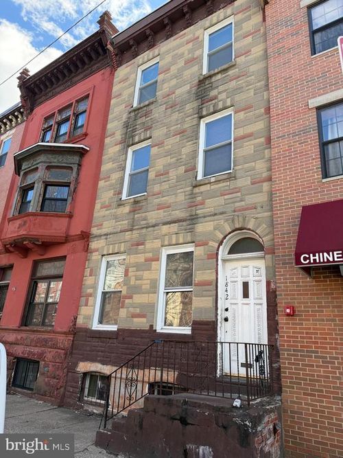 1842 Christian St, PHILADELPHIA, PA, 19146-2647 | Card Image
