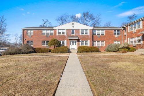 apt-c-231 N Middletown Rd, Pearl River, NY, 10965-1134 | Card Image