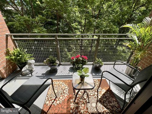 212-3883 Connecticut Ave Nw, WASHINGTON, DC, 20008-4574 | Card Image