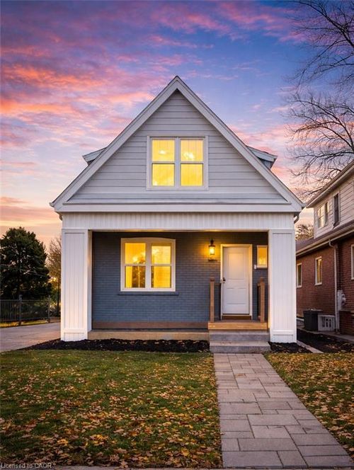 491 Upper Wentworth St, Hamilton, ON, L9A4T8 | Card Image