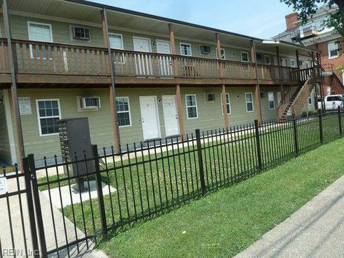 a-110 W 26th St, Norfolk, VA, 23517-1494 | Card Image