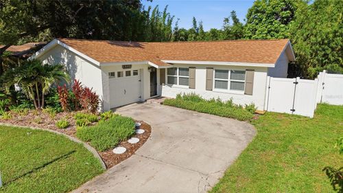 8327 Jennifer Ln, SEMINOLE, FL, 33777-2804 | Card Image