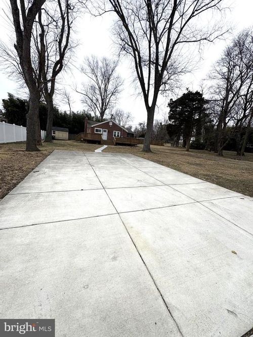 4913 Manheim Ave, BELTSVILLE, MD, 20705-1824 | Card Image