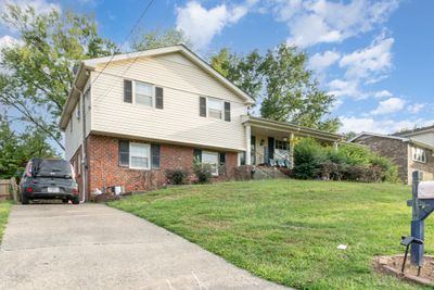 2848 Desplane Dr, House other with 3 bedrooms, 2 bathrooms and 2 parking in Nashville TN | Image 1