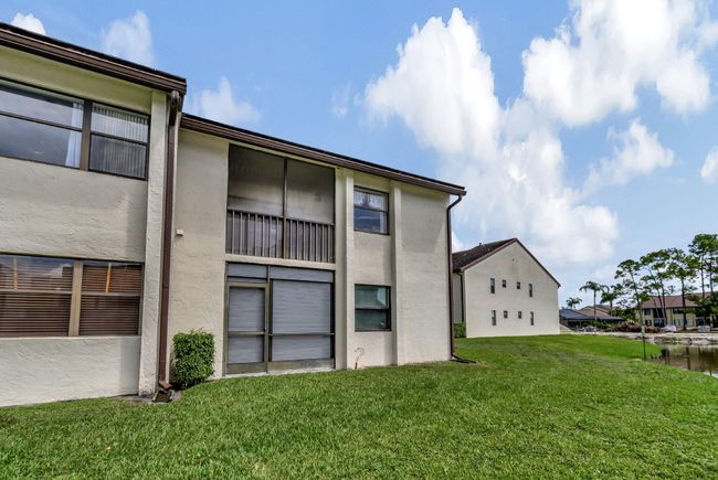 APT-201 - 7618 Tahiti Ln, Condo with 3 bedrooms, 2 bathrooms and null parking in Lake Worth FL | Image 22