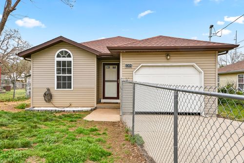 1306 N Brown Avenue, Springfield, MO, 65802 | Card Image