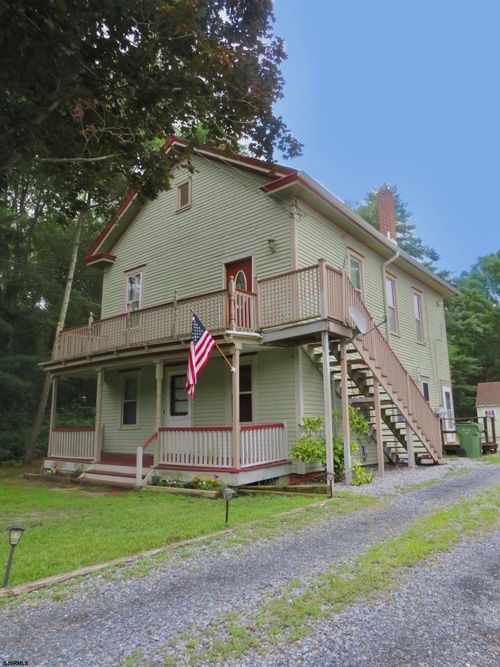 110 Jeffers Landing Rd, Egg Harbor Township, NJ, 08234-3001 | Card Image