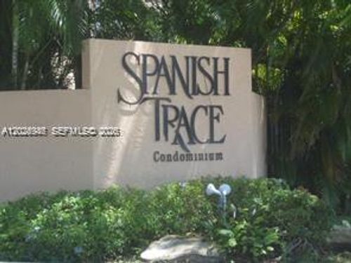 e20-10778 N Kendall Dr, Miami, FL, 33176-1435 | Card Image