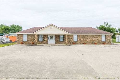 706 W Broadway St, Spiro, OK, 74959-2462 | Card Image