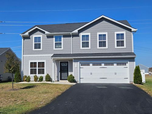 919 Macon Ave, GROTTOES, VA, 24441-2579 | Card Image