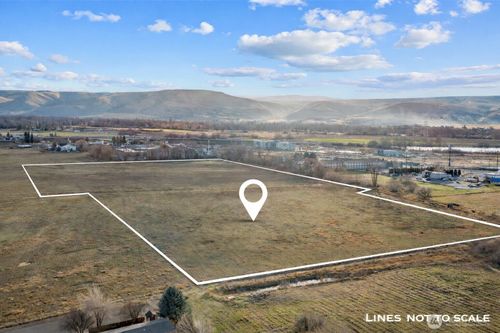 0 Umptanum Road E, Ellensburg, WA, 98926 | Card Image