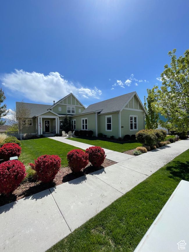 View of front of home | Image 60
