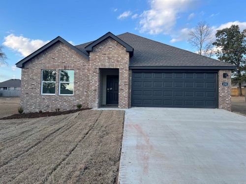 1501 Ridgefield Cir, Searcy, AR, 72143 | Card Image