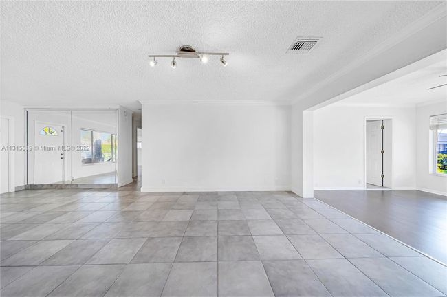2632 Se 10 Th Ct, House other with 3 bedrooms, 2 bathrooms and null parking in Pompano Beach FL | Image 14