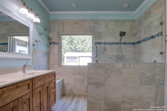 201 Cibolo Crossing Dr, House other with 3 bedrooms, 2 bathrooms and null parking in Boerne TX | Image 20