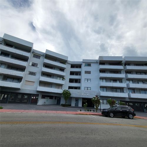 apt-416-7300 Wayne Ave, Miami Beach, FL, 33141-2546 | Card Image