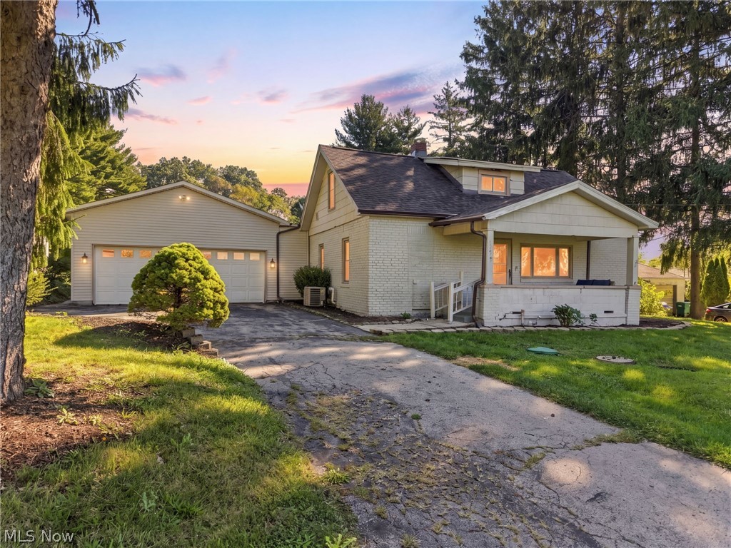 Residential in Lowellville