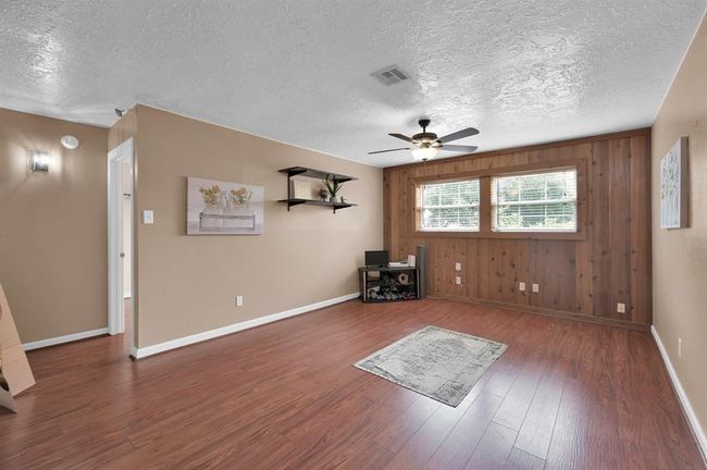 Upstairs flex space | Image 19