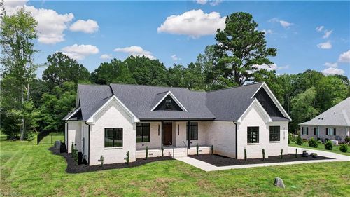 7618 Pemberley Dr, Oak Ridge, NC, 27310-9909 | Card Image