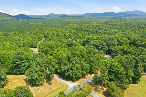 618 Mount Shepherd Rd, Asheboro, NC, 27205-7168 | Card Image