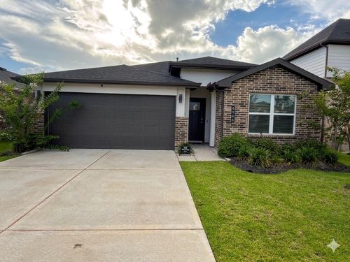 4946 Pine Haven Ln, Fresno, TX, 77545-0010 | Card Image
