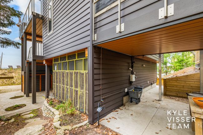 7042 S Montgomery Blvd, House other with 2 bedrooms, 3 bathrooms and null parking in Pentwater MI | Image 39