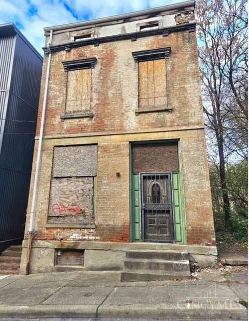 2129 Rice St, Cincinnati, OH, 45202-4930 | Card Image