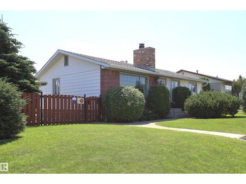 10715 132 Ave Nw, Edmonton, AB, T5E0Z5 | Card Image