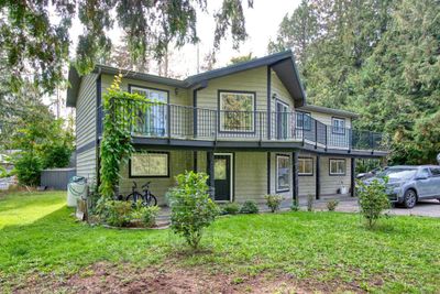 7717 Fawn Rd, House other with 4 bedrooms, 3 bathrooms and 6 parking in Halfmoon Bay BC | Image 2