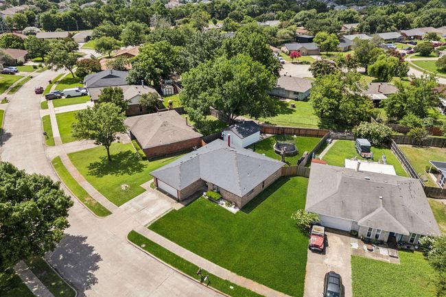 Aerial perspective of suburban area | Image 27