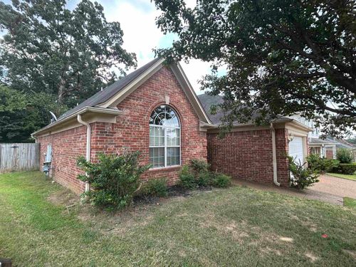 3912 Sundale Way W, Memphis, TN, 38135-4209 | Card Image
