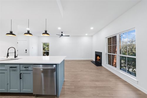 apt-121-8601 Park Ln, Dallas, TX, 75231-1301 | Card Image