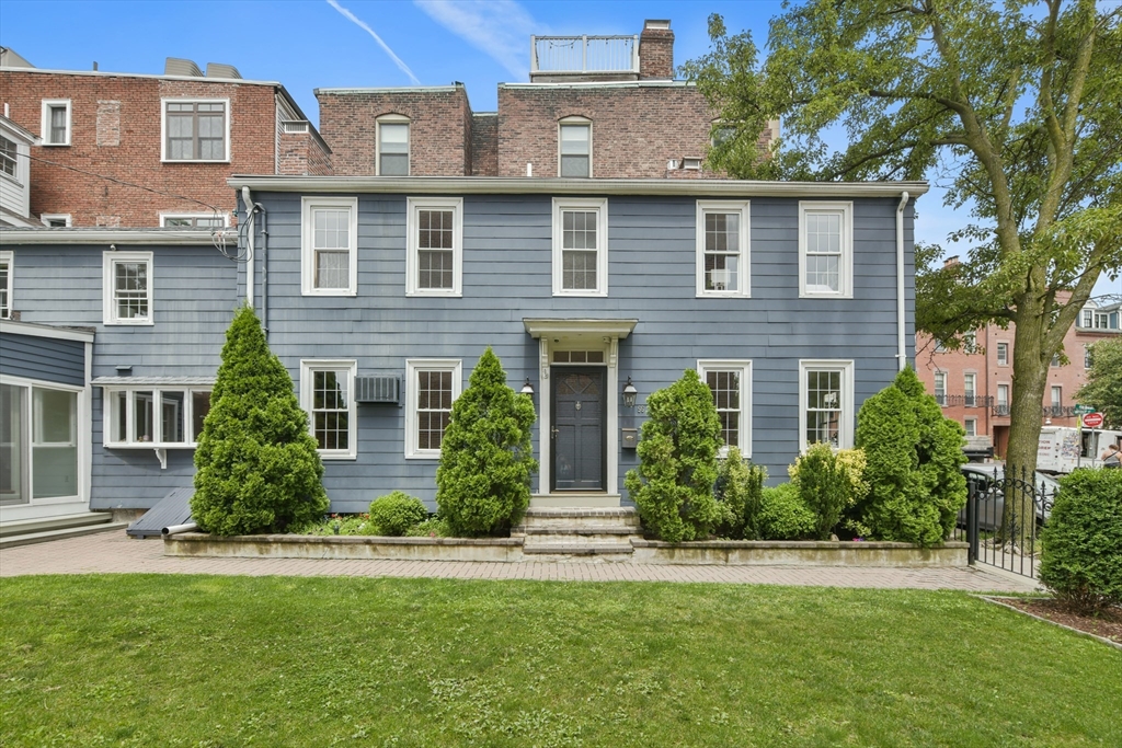 Winthrop St, Charlestown, MA 02129