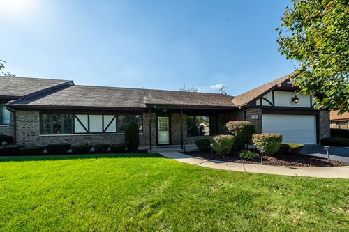 11556 Autobahn Drive W, Palos Park, IL, 60464 | Card Image
