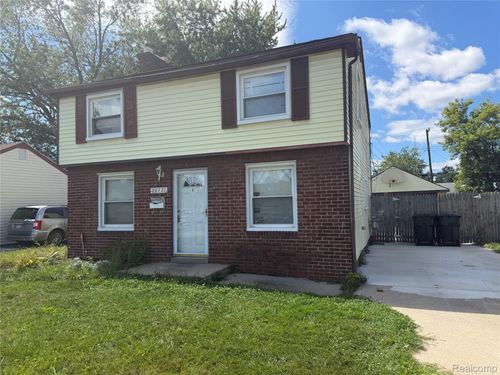 26721 Lehner St, Roseville, MI, 48066-3127 | Card Image