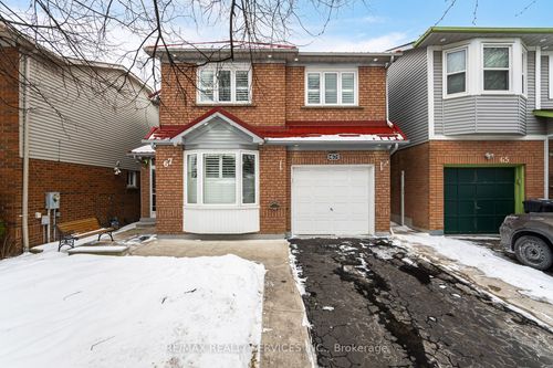 67 Stoneledge Cir, Brampton, ON, L6R1G8 | Card Image