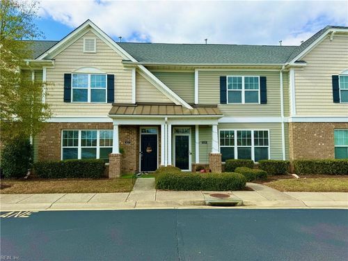 429 Abelia Way, Chesapeake, VA, 23322-3876 | Card Image