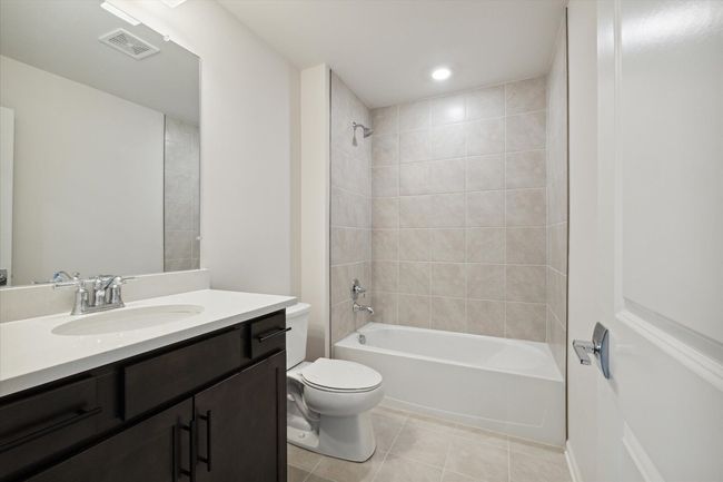 Bathroom | Image 47