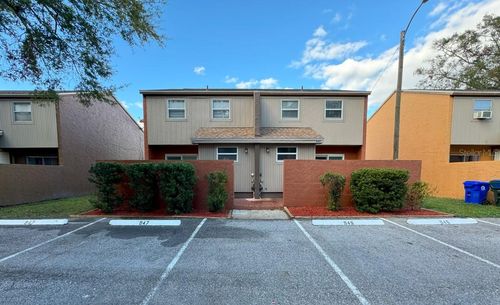 945-945 Castle Way, LAKELAND, FL, 33803-3748 | Card Image