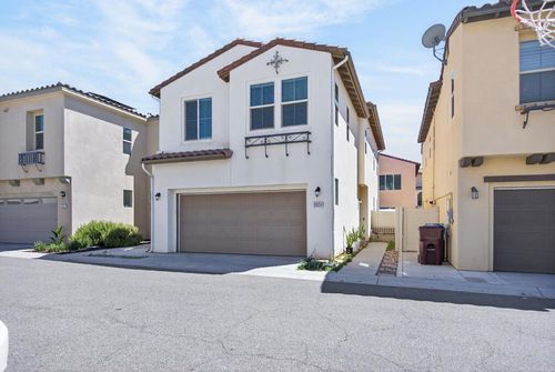 31554 Alicante Loop, Winchester, CA, 92596-9174 | Card Image