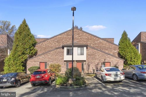 707-707 Mountainview Dr, CHESTERBROOK, PA, 19087-5536 | Card Image