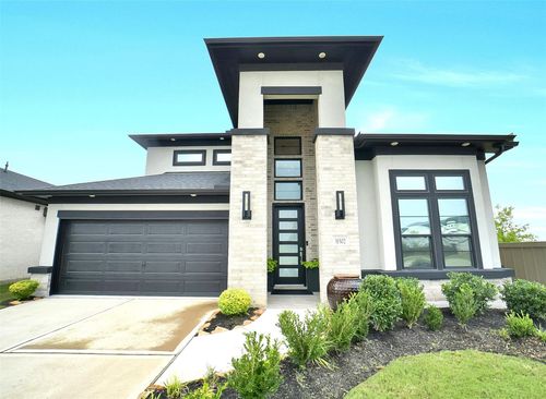 31502 Beken Cove Trl, Fulshear, TX, 77441-2468 | Card Image