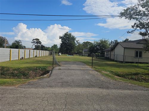 00 Laurelwood Dr, Channelview, TX, 77530 | Card Image