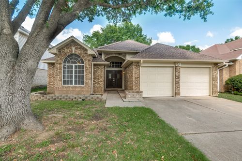 5815 Polo Club Dr, Arlington, TX, 76017-4544 | Card Image