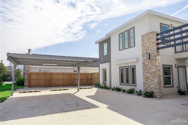 3 - 1106 Cooper Ln, Condo with 2 bedrooms, 2 bathrooms and 1 parking in San Juan TX | Image 4