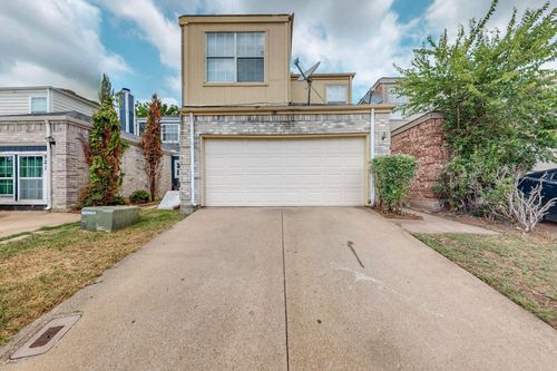 919 Fairbanks Cir, Duncanville, TX, 75137-4721 | Card Image
