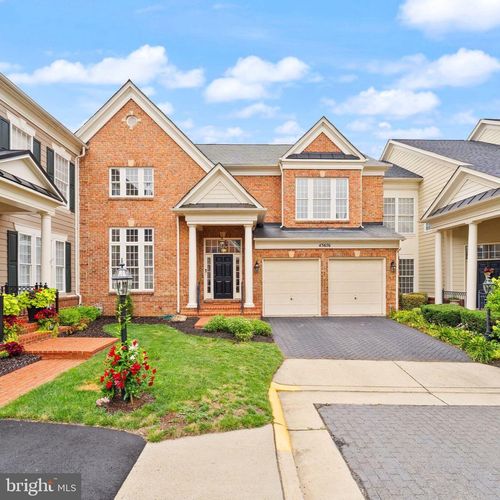 43676 Warbler Sq, LEESBURG, VA, 20176-1282 | Card Image