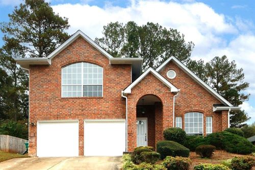 560 Woodstone Road, Lithonia, GA, 30058 | Card Image